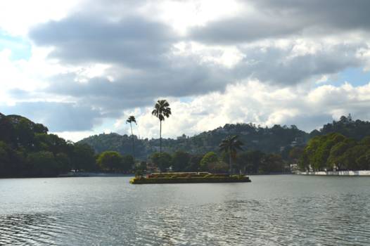 Kandy - 'Harem Eiland' in het meer van Kandy