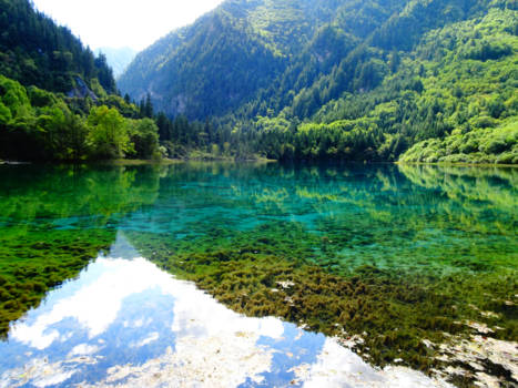 China - De adembenemende meren in juizhaigou national park