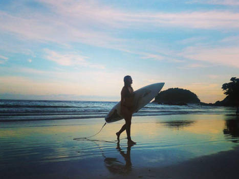 Thailand - Good surfing days end with the sunset