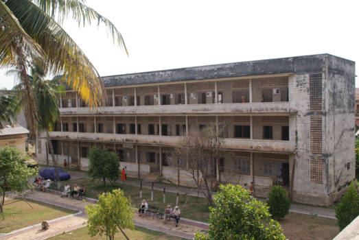 Tuol Sleng Museum - Tuol Sleng / S21