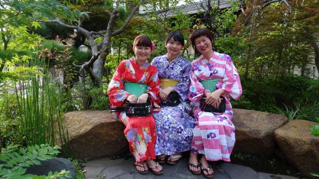Japan - Beautiful ladies In Kyoto JP.