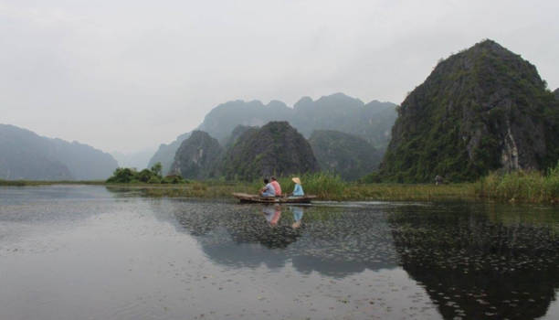 Ninh Binh - Sampan nabij Ninh Binh