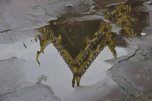 Bangkok - Weerspiegeling van een tempel