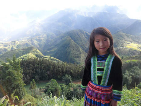Sapa - Hamong girl in Sapa, Vietnam.