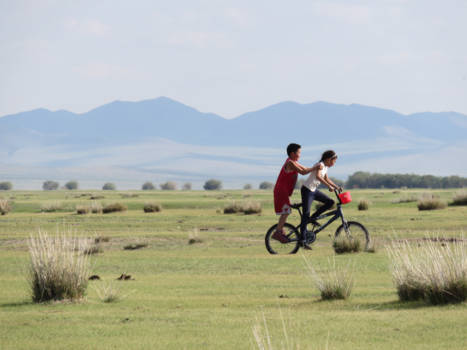 Mongolië - The world is a playground