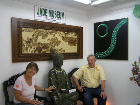 Kuala Lumpur - Stoelen van jade