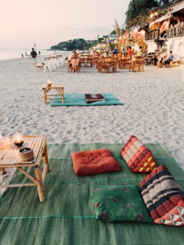 Thailand - Our perfect date night on the beach in koh lanta