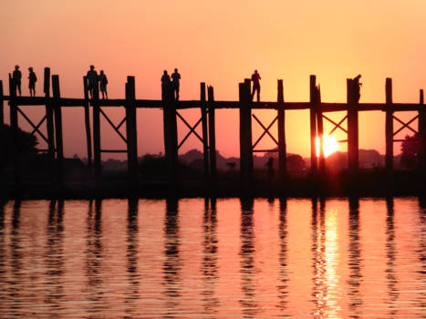 Myanmar - The road to Mandalay