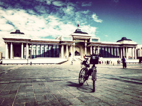 Ulaanbaatar - urban biking in Ulaanbaatar