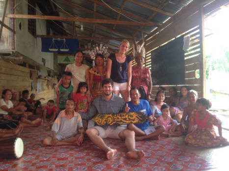 Maleisië - Iban stammen in Borneo