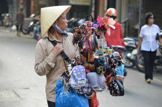 Hanoi - Straatverkoopster