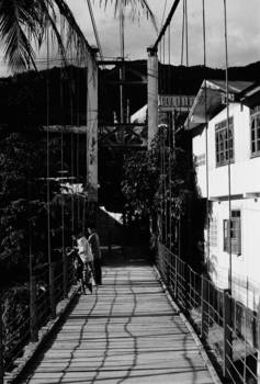 Laos - Bal over de reling