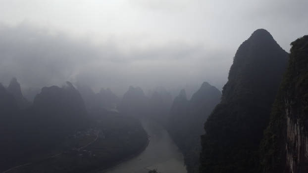 Yangshuo - Li river winding through Yangshuo mountain scenery