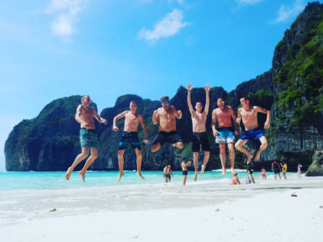 Koh Phi Phi - Airjump at the Ko Phi Phi Beach
