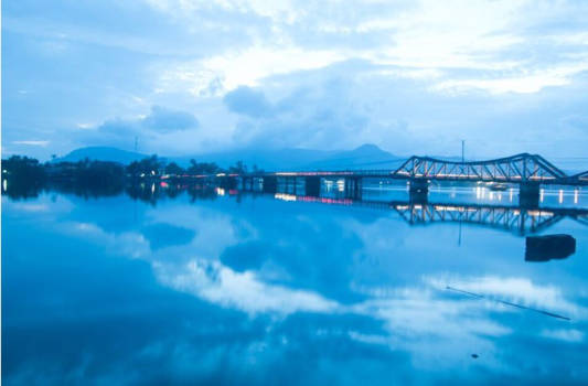 Kampot - Ons mooie uitzicht vanuit het hostel. #vrijwilligerswerk