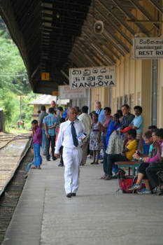 Sri Lanka - Op het treinstation