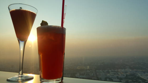 Bangkok - Cheers! op 304 meter hoogte!!