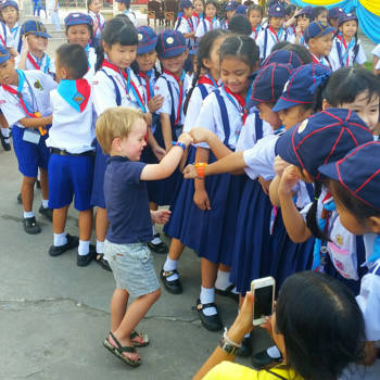 Bangkok - Children having fun.. 'Boks!'