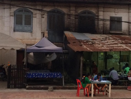 Savannakhet - Street lunch