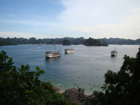 Halong Bay - Halong Bay, zo wonderschoon.....