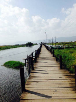 Inle Lake - De oneindige brug voor ons naar nieuwe avonturen