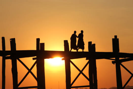 Mandalay - Sunset at Ubein bridge