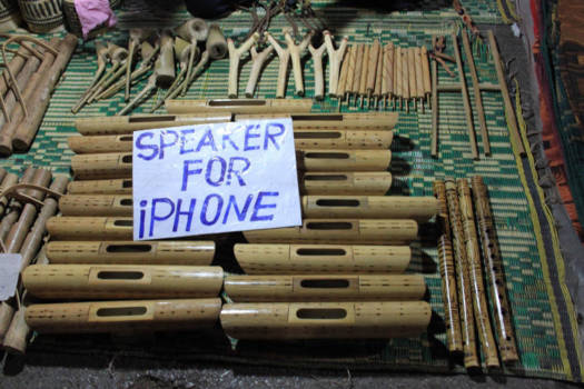 Luang Prabang - iPhone speaker?
