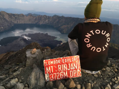 Shanghai - Op top of the MT. Rinjani