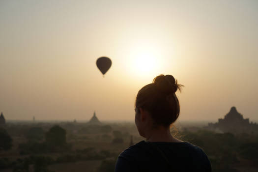 Bagan - Sunrise in Bagan