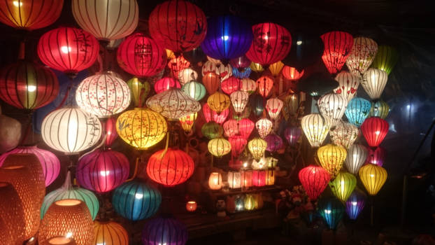 Hoi An - The colors of Hoi An at night