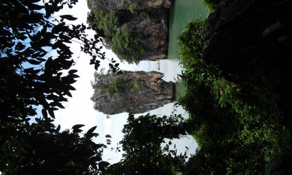 Thailand - James bond rock