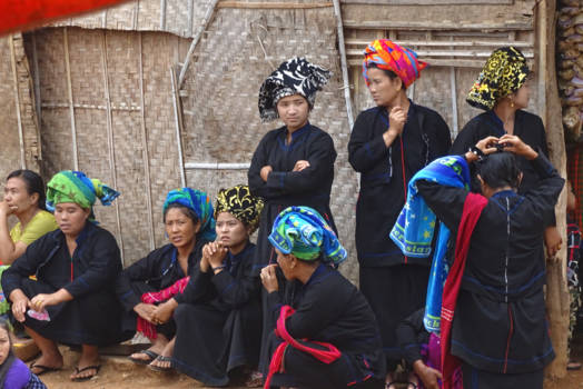 Inle Lake - Women from the Pha O nation