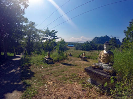Myanmar - Lumbini Gardens in Hpa-An