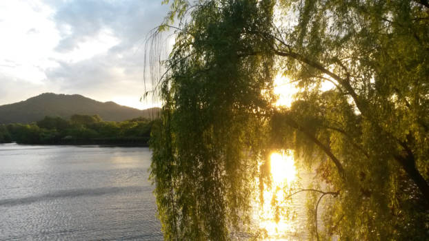 Hangzhou en West Lake - Sunset at West Lake in Hangzhou, China