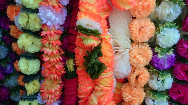 Dubai - Indiase bloemslingers