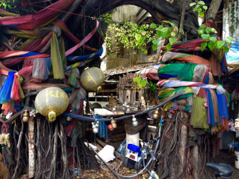 Bangkok - Spirit house (Geesthuisje)