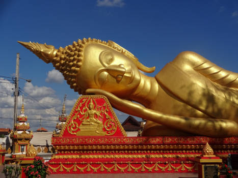Vientiane - Sleeping boedha