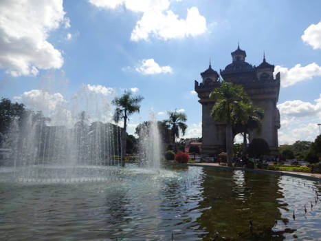 Vientiane - Arc