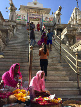 Udaipur - Offerverkoopsters