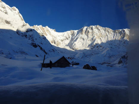Nepal - SUNRISE at ANNAPURNA BASECAMP, Nepal, 4.130 m!
