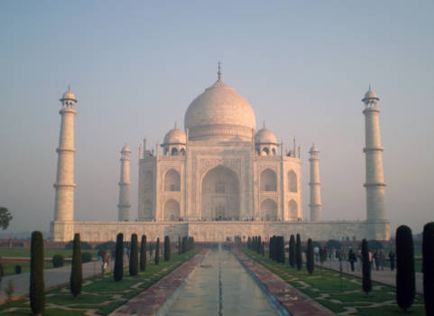 Taj Mahal - Zonsopkomst 06:00 uur bij de Taj Mahal in Agra, India