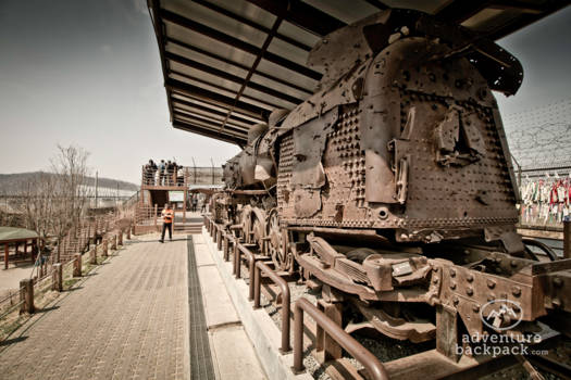 Gedemilitariseerde Zone Korea - Treinwrak bij Memorial Altar