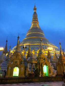 Myanmar - Schwedagonpagode, s'avonds