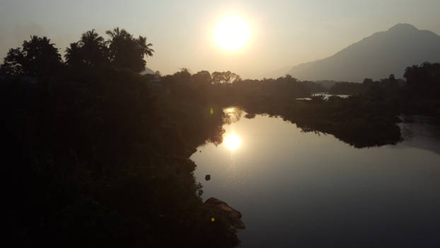 India - Zons ondergang in de bergen