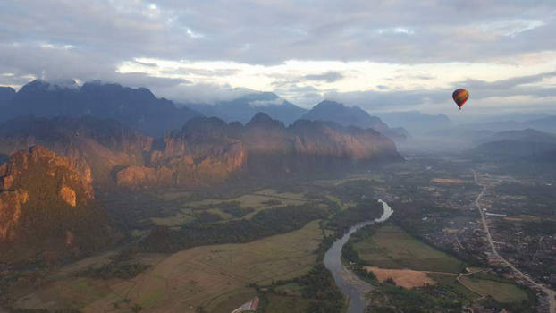 Luang Prabang - Nature is waking up by sunrise