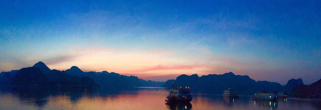 Halong Bay - Burning water