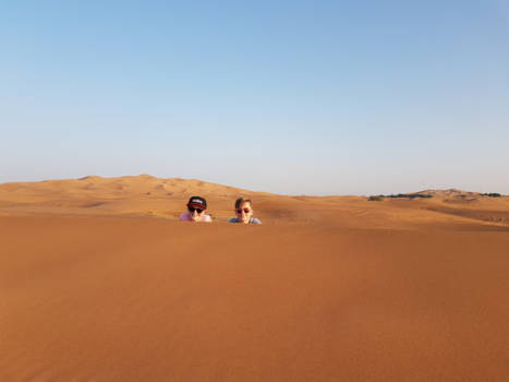 Dubai - Wonderschone woestijn van dubai met mijn 2 kanjers van kinderen