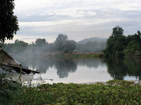 Kanchanaburi - ontwaken / ochtend