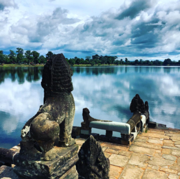 Angkor Wat - Uitzicht over het water