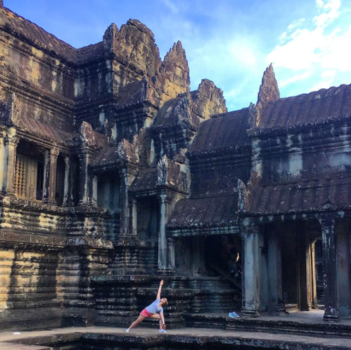 Angkor Wat - Yoga in de hoofdtempel